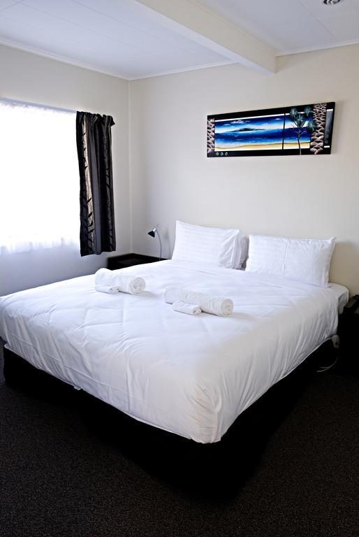 Tairua Shores Motel Exteriör bild