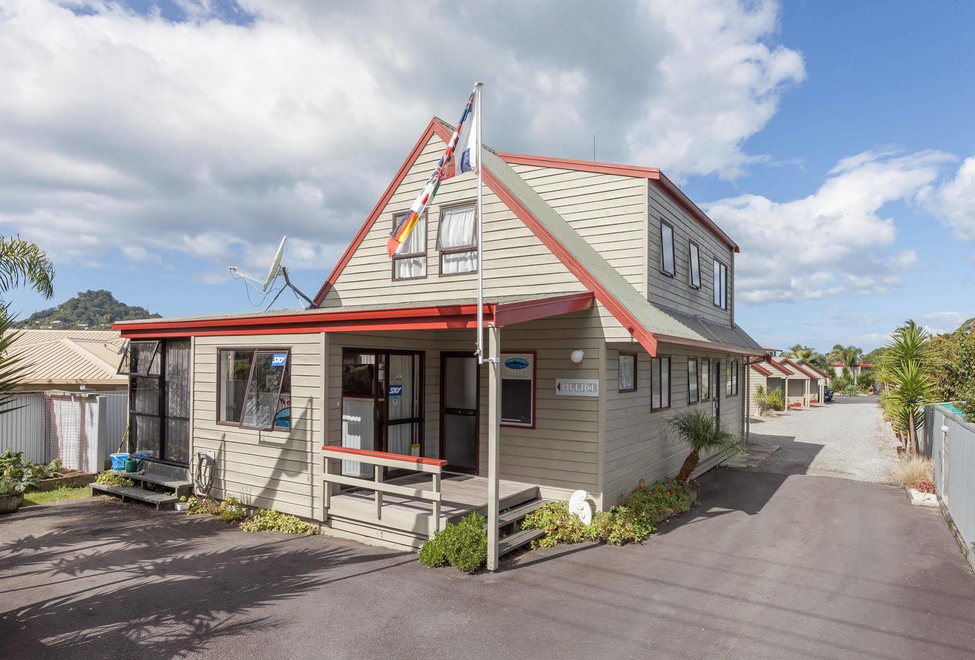 Tairua Shores Motel Exteriör bild